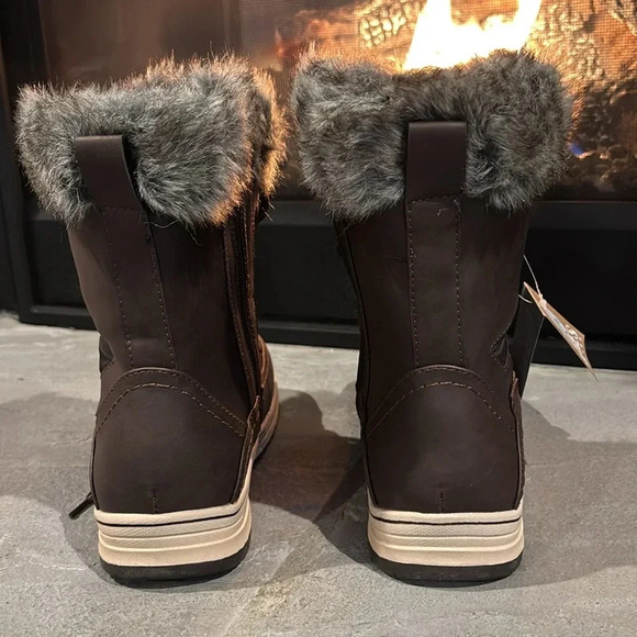 APRES By Lamo faux fur lining/insole,TPR outsole,zipper,lace up snow/Winter boot - Picture 2 of 14